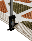 Tapis beige à motifs géométriques verts et terracotta 200 x 290 cm IONA